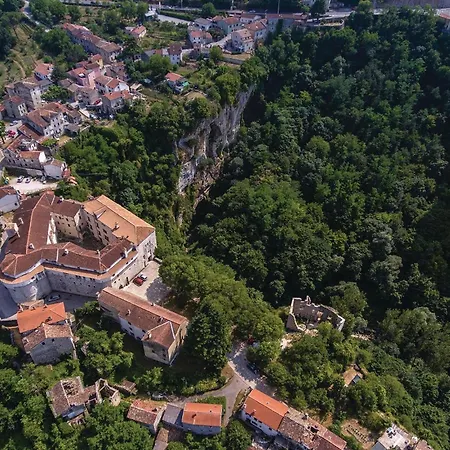 Beautiful In With Wifi