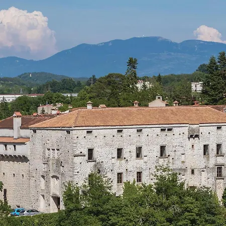 Beautiful In With Wifi * بازين